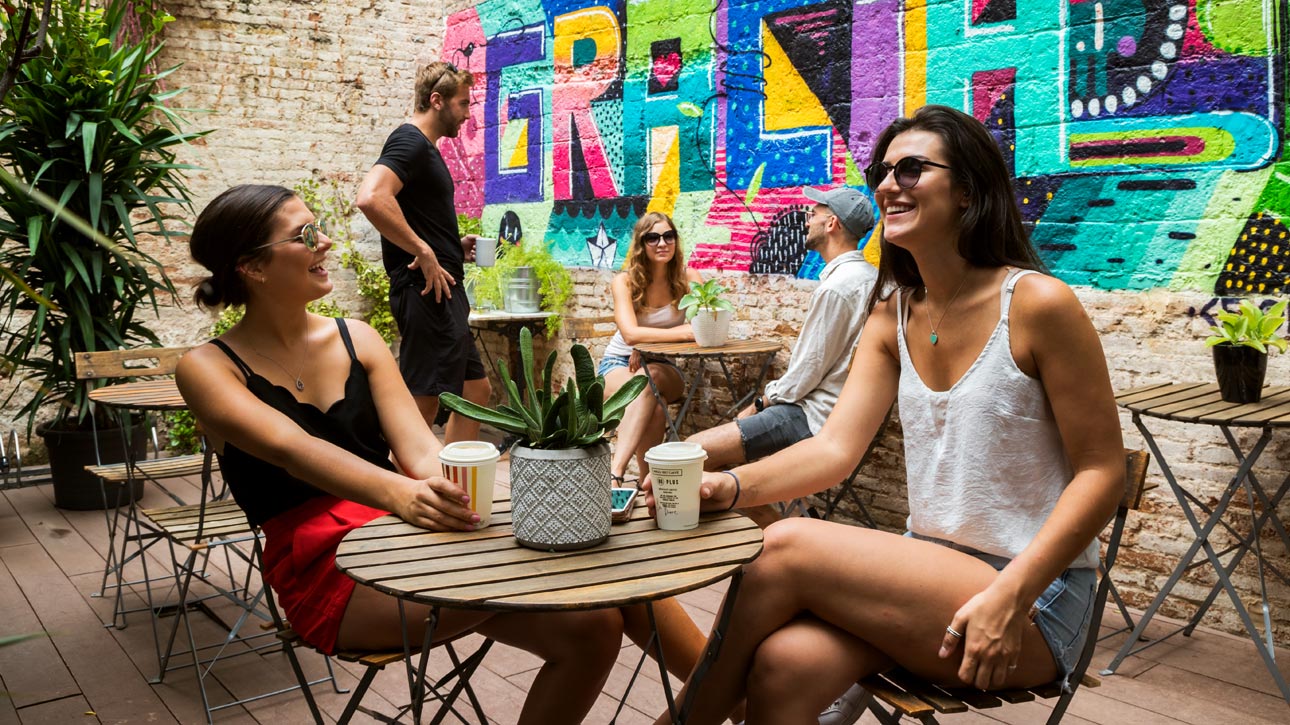 Barcelona Hostels – Sant Jordi Hostels
