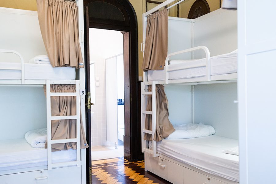 Sant Jordi Hostels Lisbon Bed Mixed Dorm Ensuite