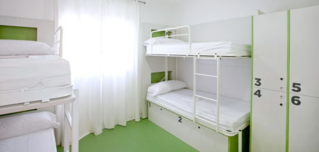 6-Bed-dorm-Gracia