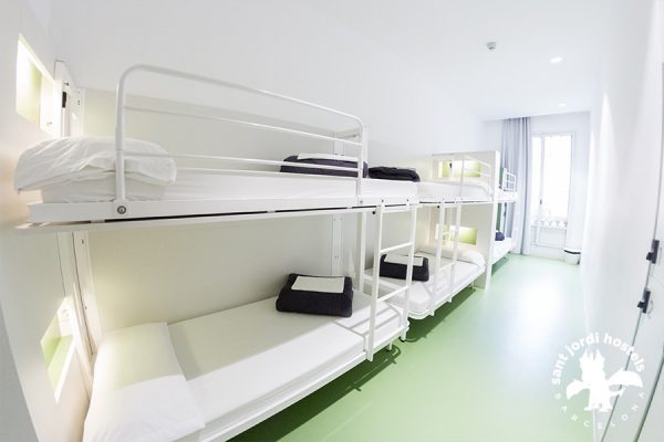 6-Bed Dorm (alternate 2) - Rock Palace Hostel Barcelona
