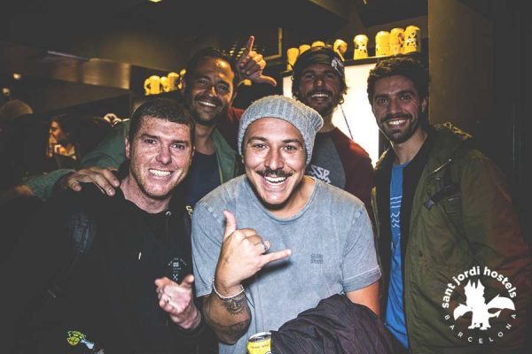 Rock Palace Hostel Barcelona - making friends