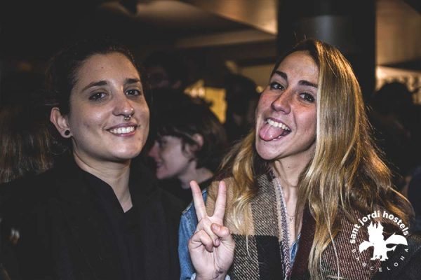 Peace - Rock Palace Hostel Barcelona