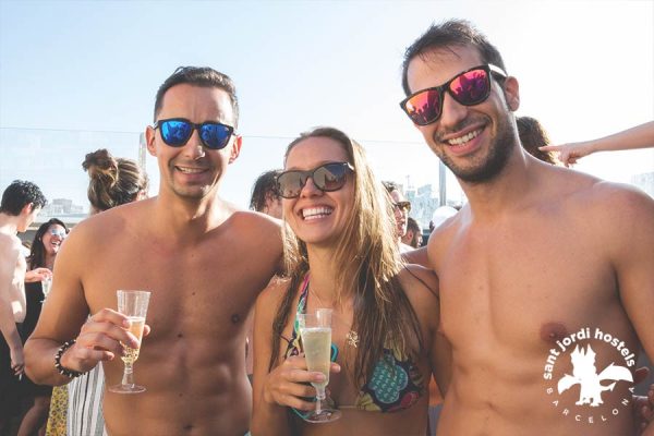 New Friends - Rock Palace Hostel Barcelona