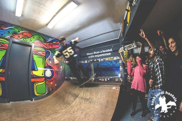 Mini-ramp - Sagrada Familia Hostel Barcelona