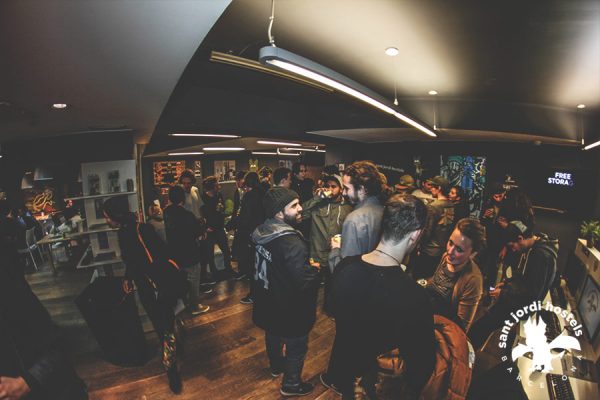 Hostel Party - Sagrada Familia Hostel Barcelona