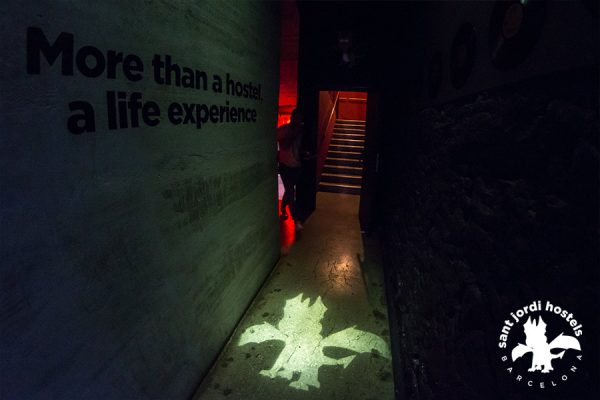 Hallway (to Cavern Club) - Rock Palace Hostel Barcelona