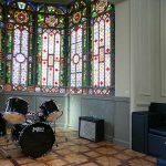 Stainedglass Lounge Room - Rock Palace Hostel Barcelona