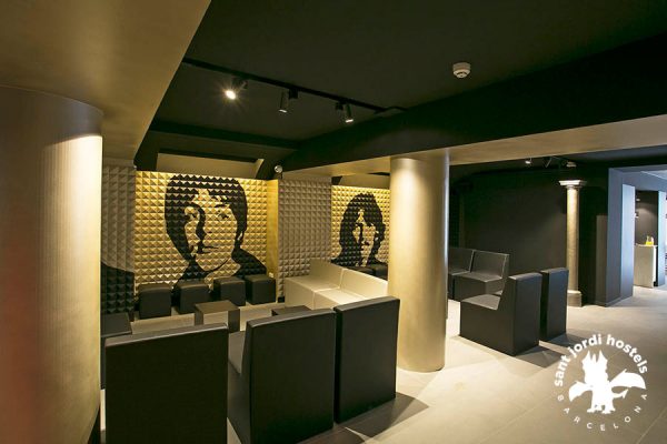 Cavern Club Room - Rock Palace Hostel Barcelona