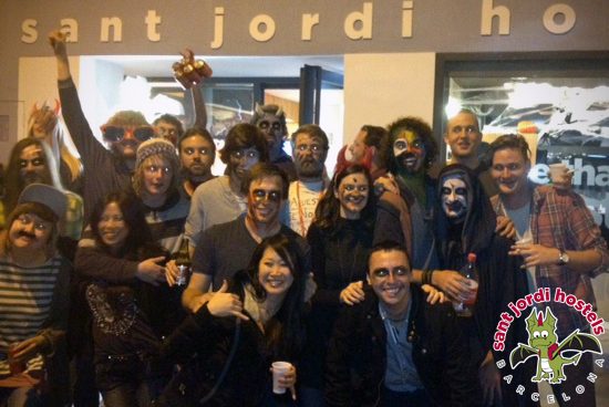 Sant Jordi Hostels Barcelona Halloween 2012