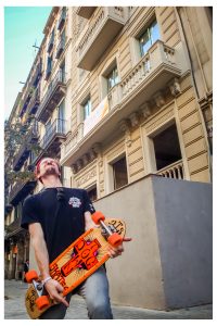 Sant Jordi Hostels Rock Palace Barcelona under construction - air-guitar winner