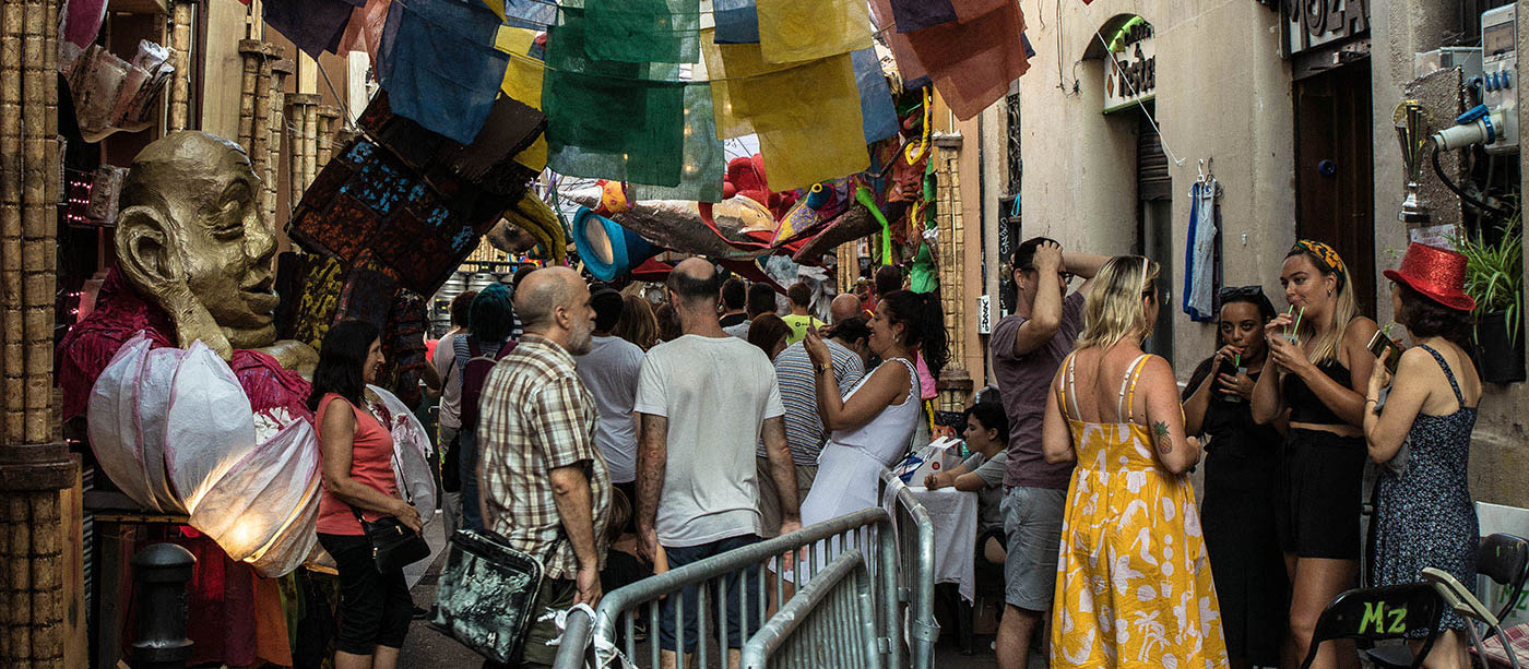 gracia festival streets decoration