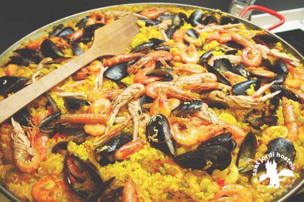 Paella - Barcelona Hostel Dinner