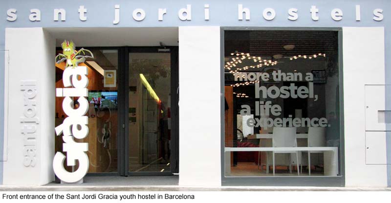 sant jordi hostels gracia entrance