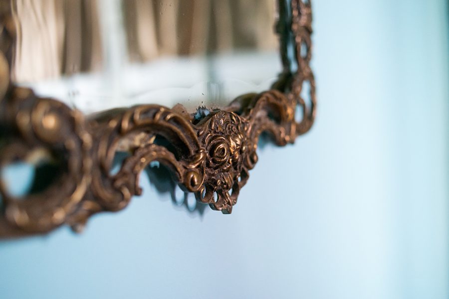 Sant Jordi Hostels Lisbon decorative details