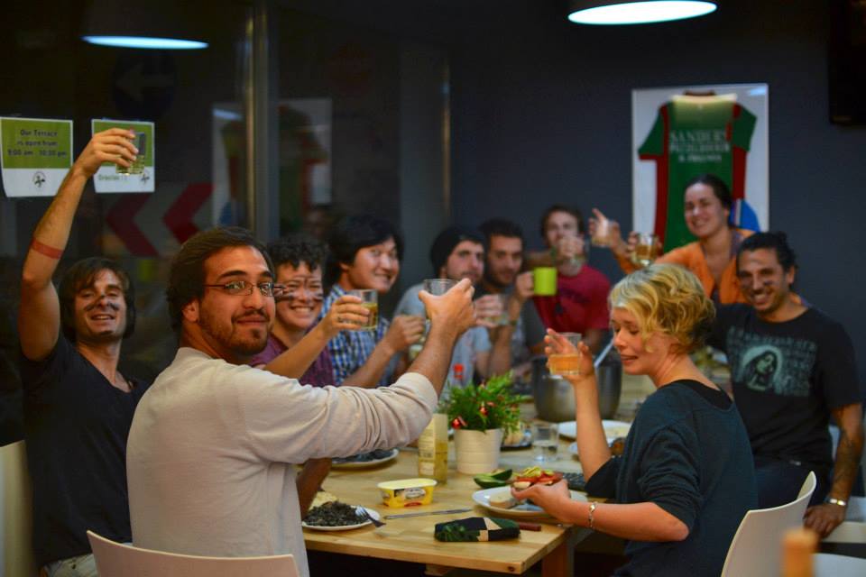 Sant Jordi Hostels Barcelona Dinner