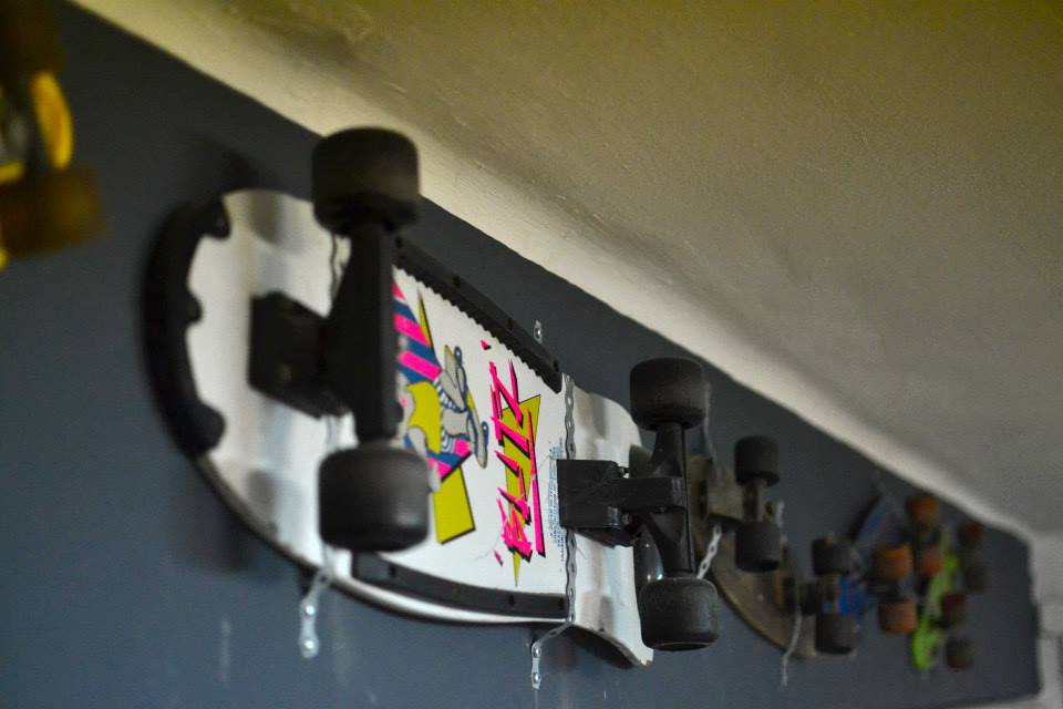 sant jordi hostels skate decorations