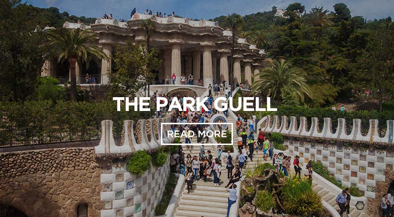 Visita el Parc Güell y descubre una de las principales atracciones de la ciudad de Barcelona.